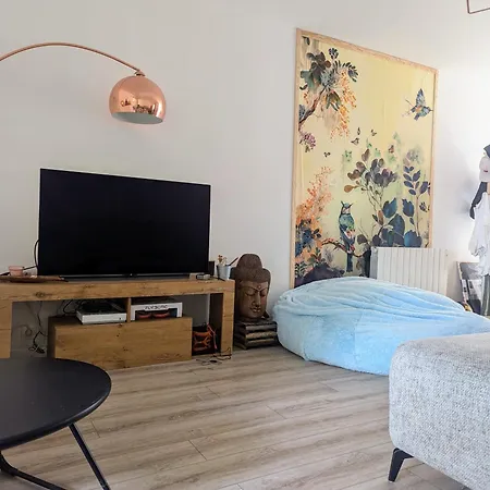 Apartment Grand T3 Dans La Pinede A 15 Minutes A Pied De La